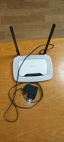 Router tp-link Model TL-WR841N