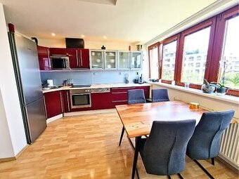 Pronájem bytu 3+kk 85 m² Akademická, Praha - Malešice