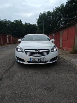 Opel Insignia 2014, 1,6 SIDI benzín