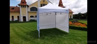 Párty stan/prodejní/zahradní stan