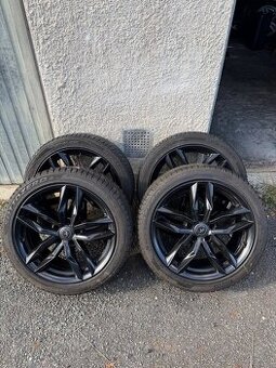 Zimní sada Meisterwerk MW08 8x18 5x112 ET25