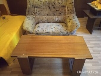 Konferenční stolek, dvojsedák