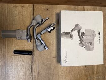 DJI RS 4 mini gimbal