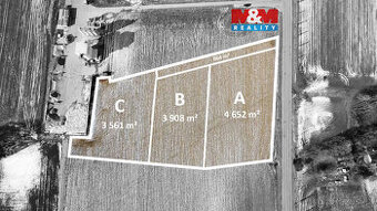 Prodej Komerčního pozemku v obci Vojkovice, 4.652m2 - 1