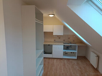 Pronájem 1+0 v Novém Jičíně ul. Husova BEZ PROVIZE RK