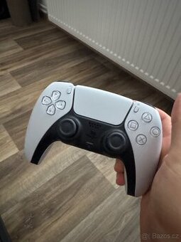 Dualsense pro PS5