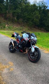 Kawasaki Z900 (2022)