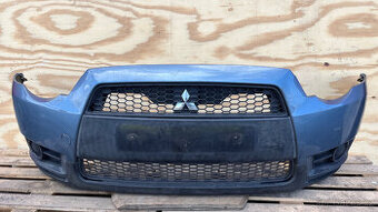 160. PŘEDNÍ NÁRAZNÍK MITCHUBISHI COLT VI LIFT