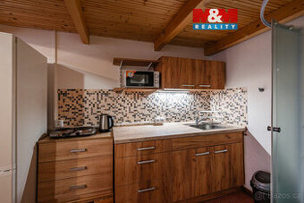 Pronájem bytu 1+kk, 20 m², Mariánské Lázně, ul. Hlavní třída