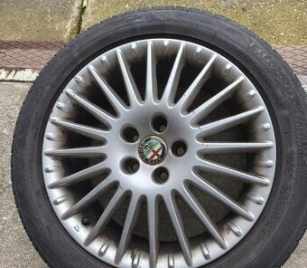 Prodám Alu Disky Alfa Romeo s GOOD YEAR pneu R17