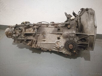 SUBARU LEONE 1800 - převodovka, řízení, světla aj. díly