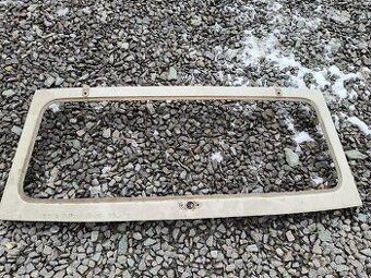 Rámeček zadního skla Škoda Octavia combi