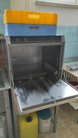 Průmyslová profi myčka nádobí Silanos