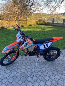 Ktm exc 300 six days