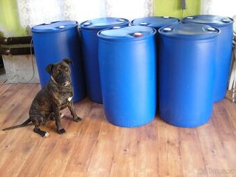 Prodám plastové sudy MAUSER obsah 220l možno vice kusu