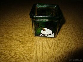 Sklenička sněhulák šířka 74mm, výška 74mm viz foto.