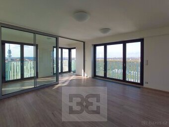 Pronájem bytu 2+kk 66 m², nádherný výhled, garáž a sklep, Pr