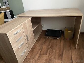 Kancelářský/psaci stul