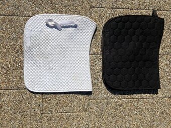 Podsedlové drezurní dečky