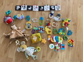 Sada hraček pro miminko