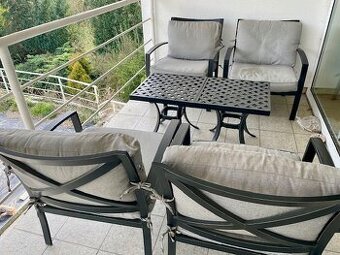 Sestava zahradního nábytku