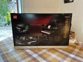 LEGO Ideas 21323 Grand Piano - 1