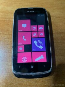 Nokia Lumia 610 - 1
