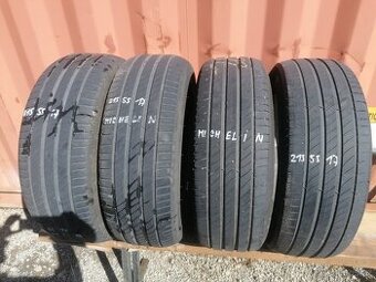 Michelin 215/55/17