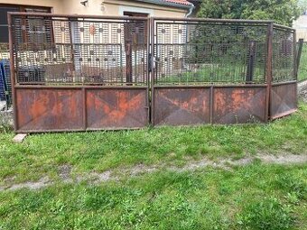 Vrata s brankou