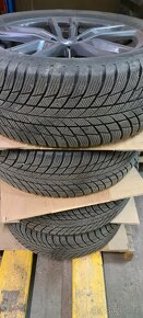 Zimni pneumatiky BMW X3 M. RUN FLAT 245/50 R19