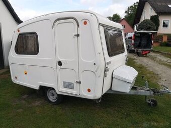Polský karavan N126 + předstan