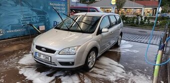 FORD Focus MK2Kombi - 1
