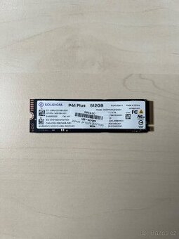 Solidigm P41 Plus NVMe SSD