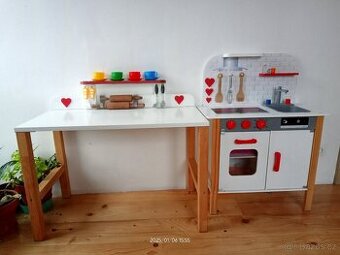 Dětská kuchyňka Lidl + pracovní stůl