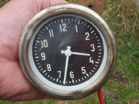 HODINY PALUBNÍ AUTO VETERÁN RETRO ELEKTRO