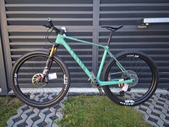 Horske kolo Camyon Exceed CF8