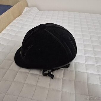 Dámská jezdecká helma CASCO (52-57cm)