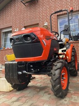 Traktor 4x4, malotraktor