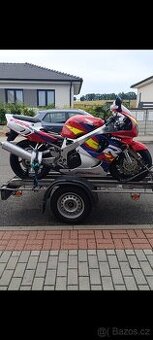 Honda CBR 900RR Fireblade