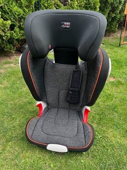 autosedačka/podsedák Britax Römer KIDFIX XP SICT