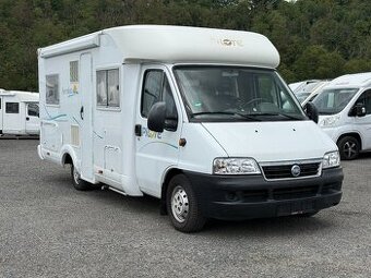 Pilote 2.8l, 4 osoby, 2007