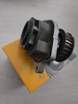 Fabia 1 - vodní pumpa - original Škoda - 1