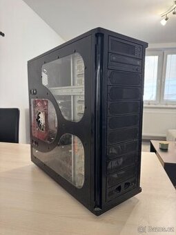 Herní PC – GTX 1070 / i7 / 16GB RAM / SSD + HDD