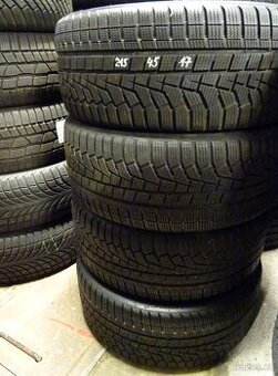 Zimní pneu Hankook Evo 2, 215/45/17, 4 ks, 6-6,5 mm