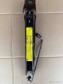 Hever nůžkový VW T5,T6,T6.1 - 1