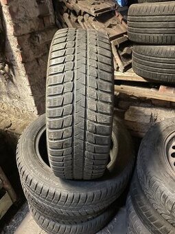 Gumy Falken 235/55R18 104H