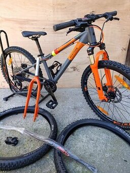 Dětské horské kolo CUBE 24