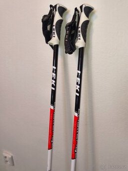 Hůlky LEKI systém Trigger 130cm umožňují rychlé připnutí a o