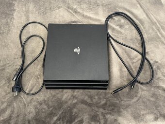 Playstation 4 Pro - 1TB