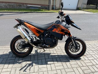 KTM 690 SM 46 kW | r.v. 2007 | 21 500 km | STK do 6/2029